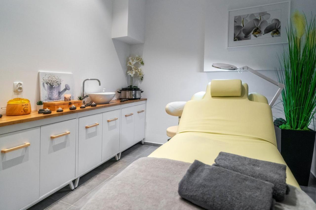 Apartamenty Sun & Snow Resorts L Bialka Tatrzanska Z Sauna Exteriör bild